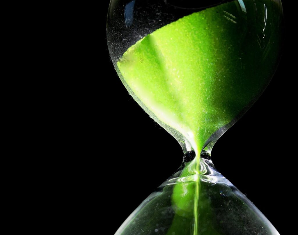 相続した空き家を売却するベストタイミングはいつ？