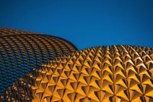 再建築不可の土地を相続した場合の対処法は？